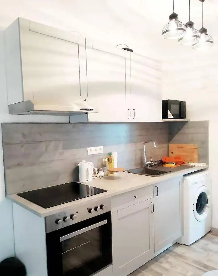 Nr 1 Apartment With 2 Balconies 3 Bedrooms Near Main Train Station Vienna Austria